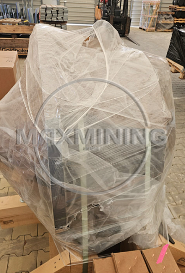 Редуктор хода в сборе с гидромотором для экскаватора Komatsu PC4000 Оригинал